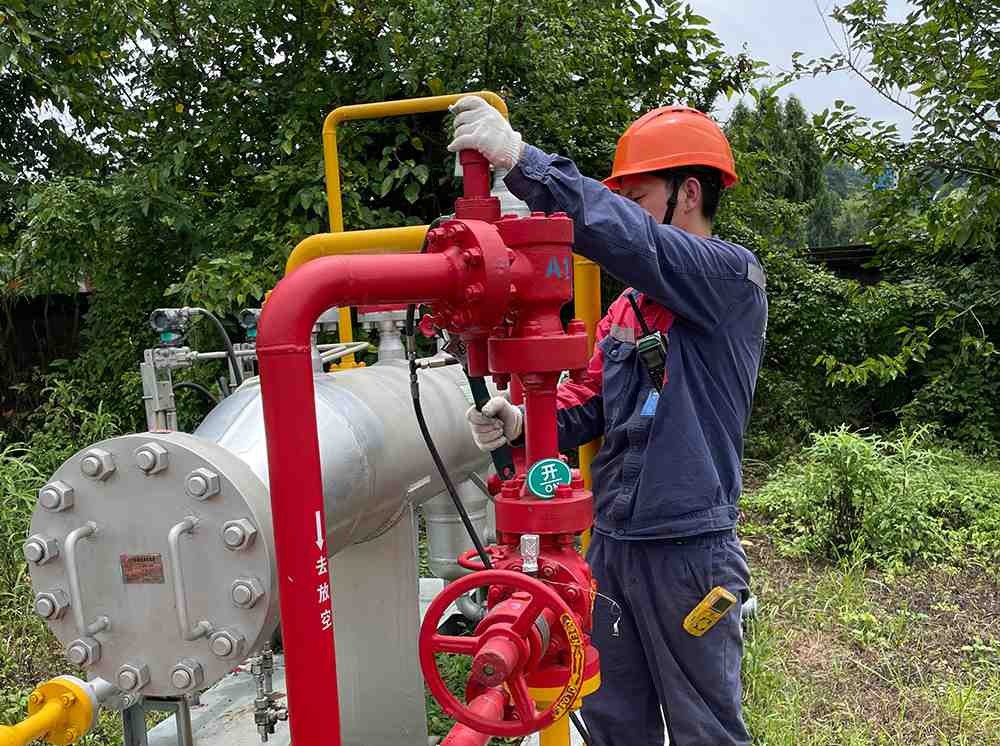 先导式安全阀在线检测